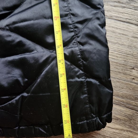 The North Face Women's Large 550 Fill Goose Down Puffer Vest Black Quilted - Picture 9 of 9